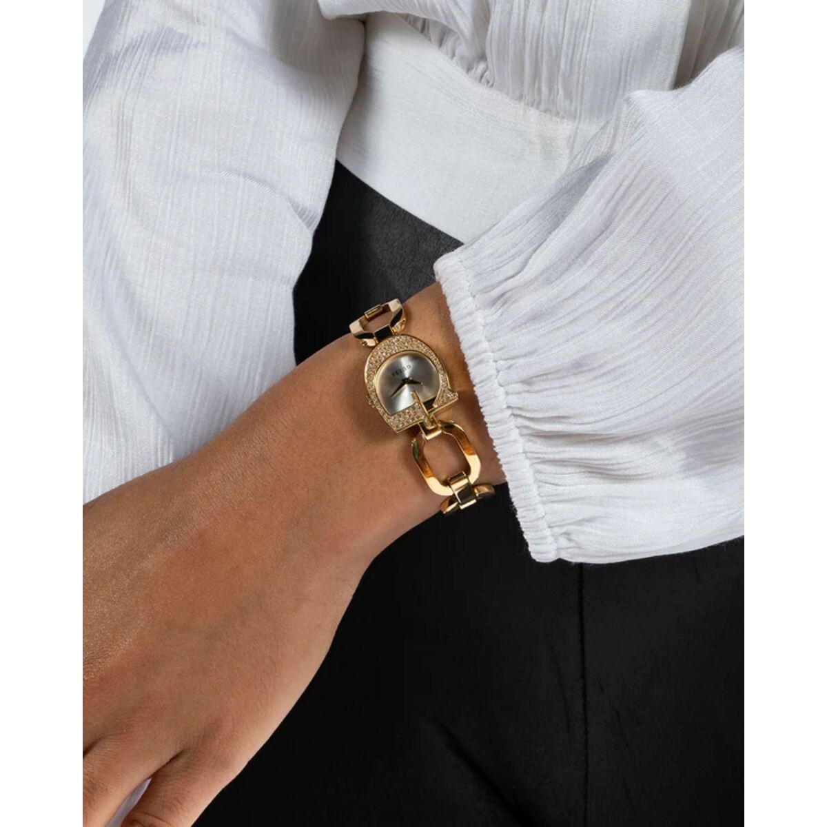 V3H0A03574A55FA2F851EE3BDBD1FC5B9C6R6327541P7