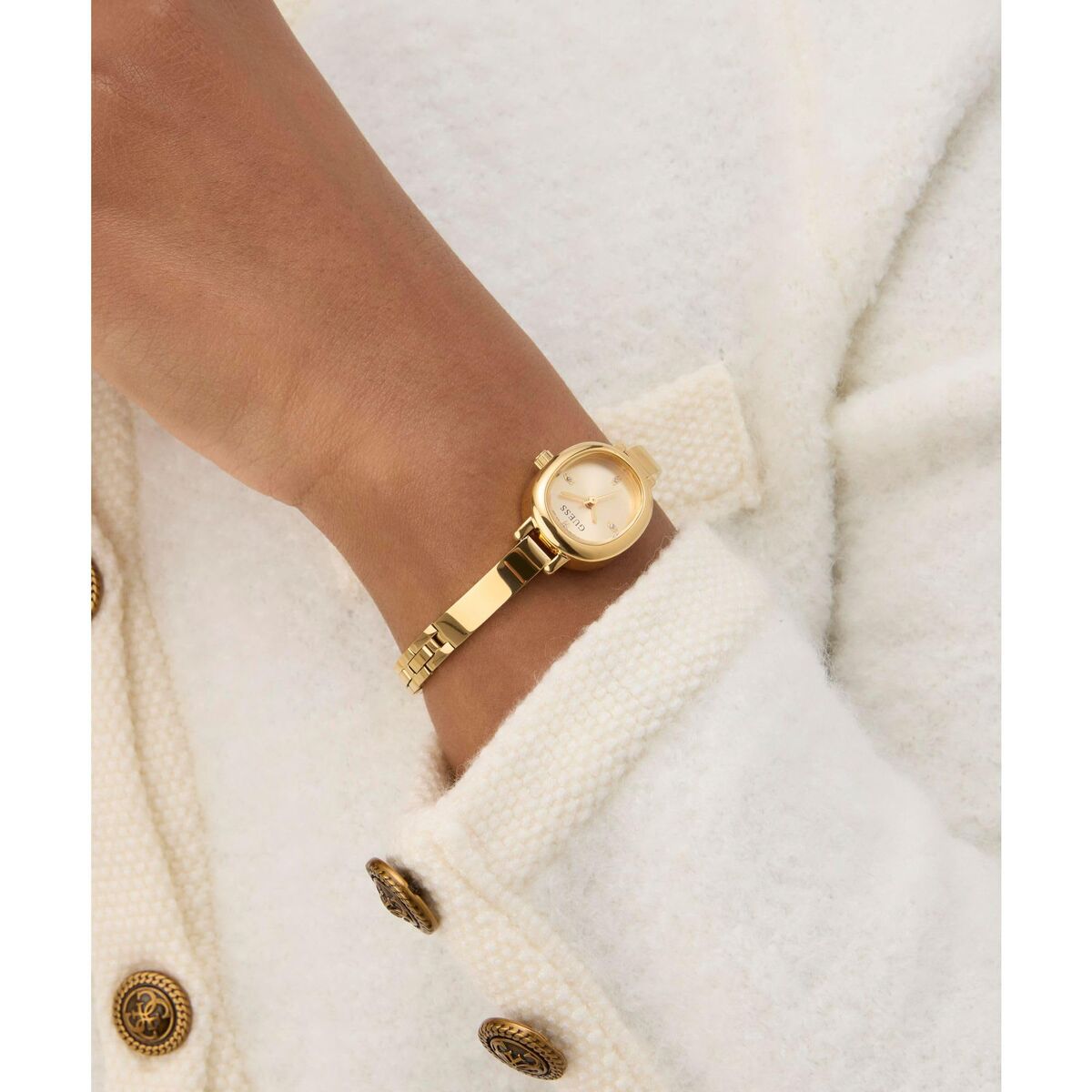 V2HECFC86B83837BB3E6D6038F743310646R7469774P8