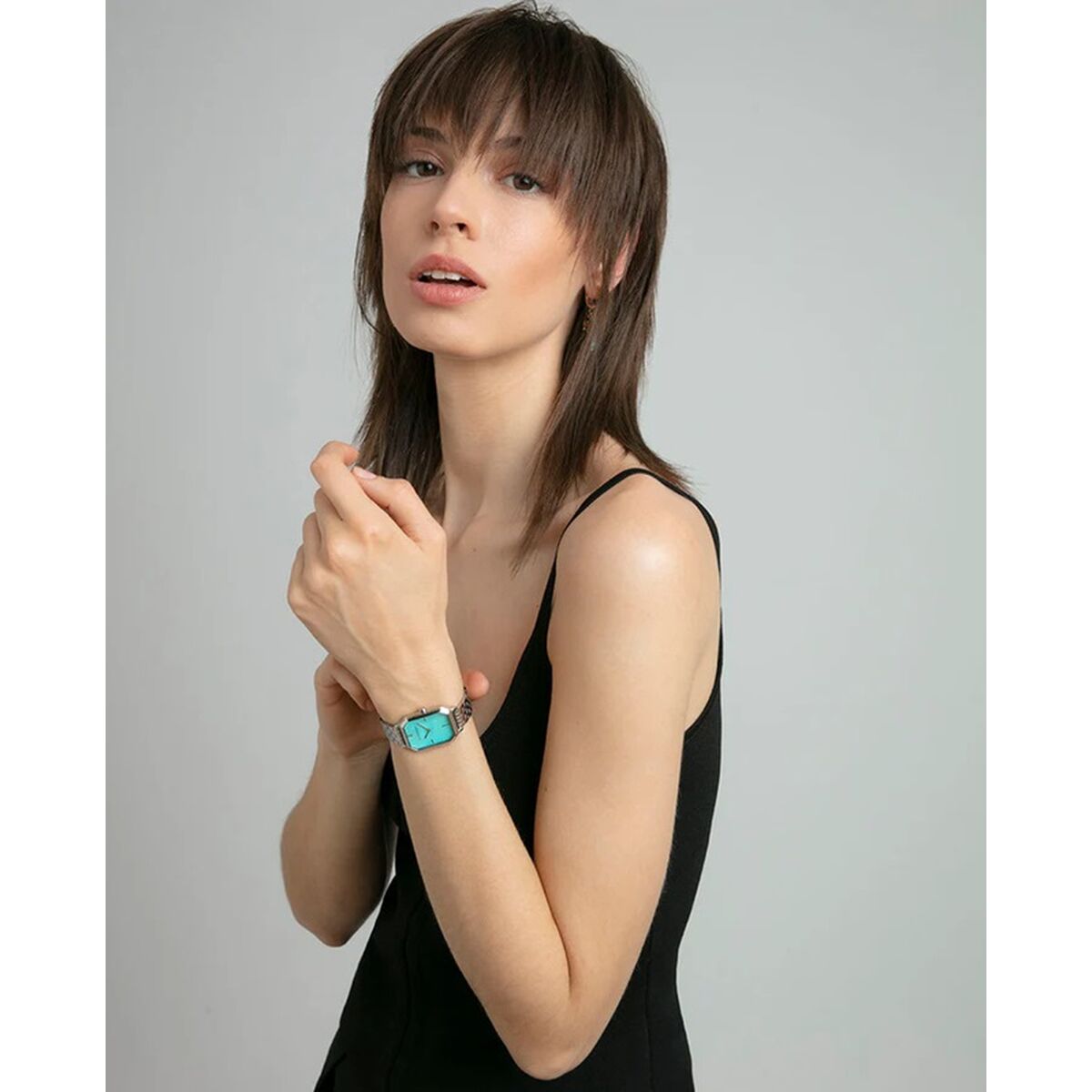 V2H0242608BA3763284B1C5852AB0CD33FCR6732871P4